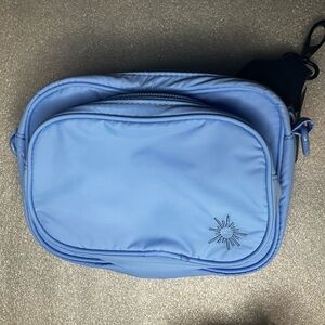 NWT OFFLINE By Aerie Makin’ Moves Crossbody Bag – Periwinkle Blue – NWT